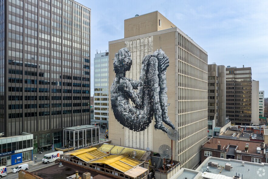 More Photos Of 1 St Clair Ave W, Toronto Office For Lease