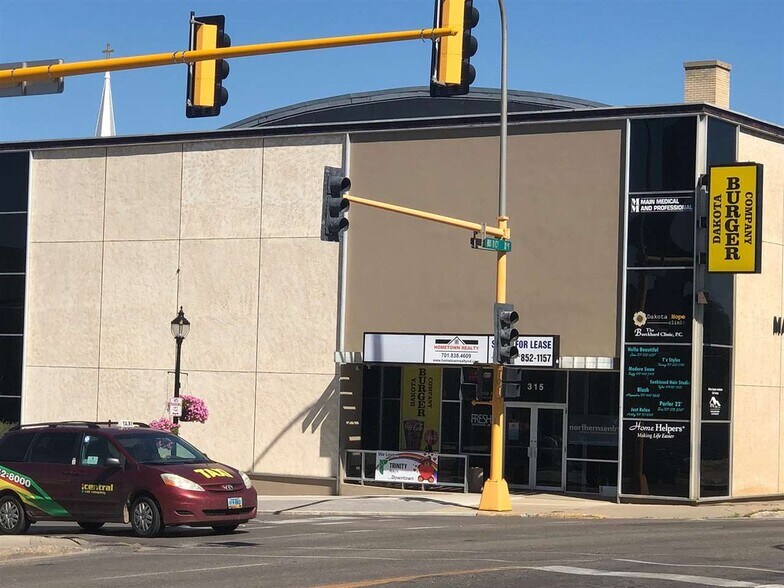 More Photos Of 315 Main St S, Minot Medical For Lease