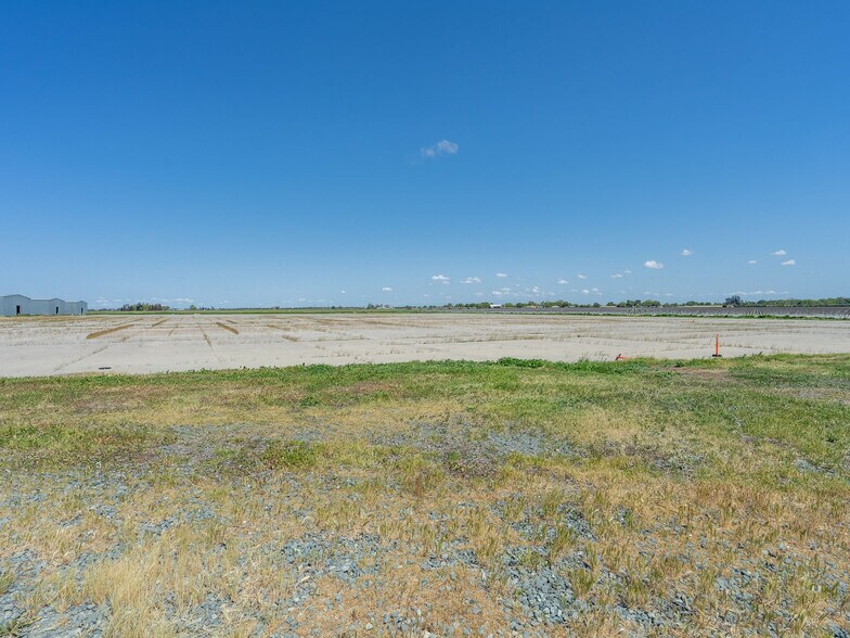 More Photos Of 875 Alfalfa Plant Rd, Courtland Food Processing For Lease