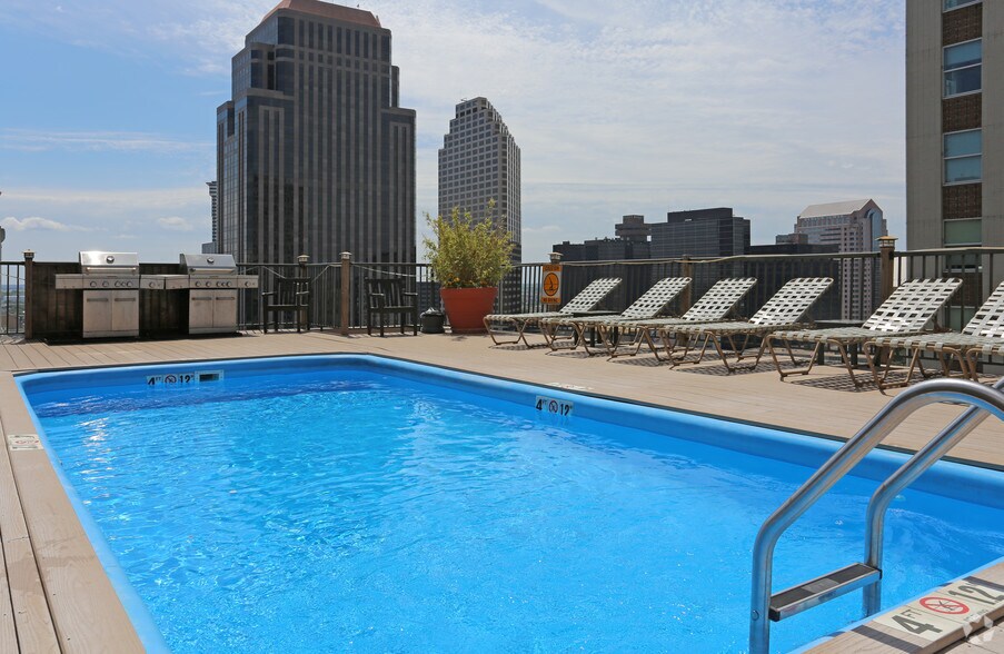More Photos Of 837 Gravier St, New Orleans Apartments For Lease