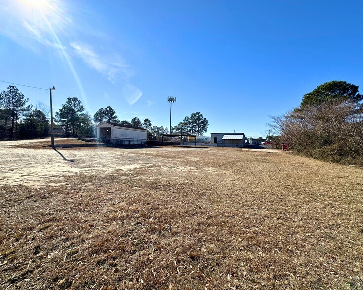 More Photos Of 110 N Fourth St, Spring Lake Light Manufacturing For Lease