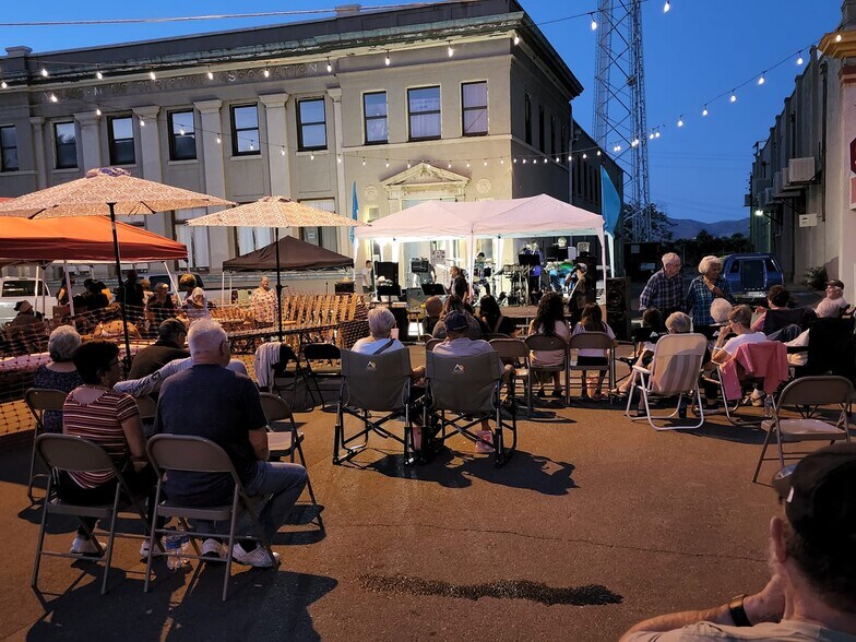 More Photos Of 155 S Miami Ave, Miami Storefront Retail Residential For Sale