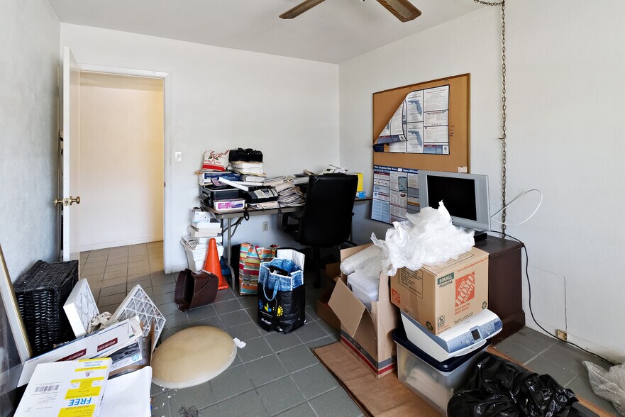 More Photos Of 1940 Dr Martin Luther King Jr St S, Saint Petersburg Specialty For Sale