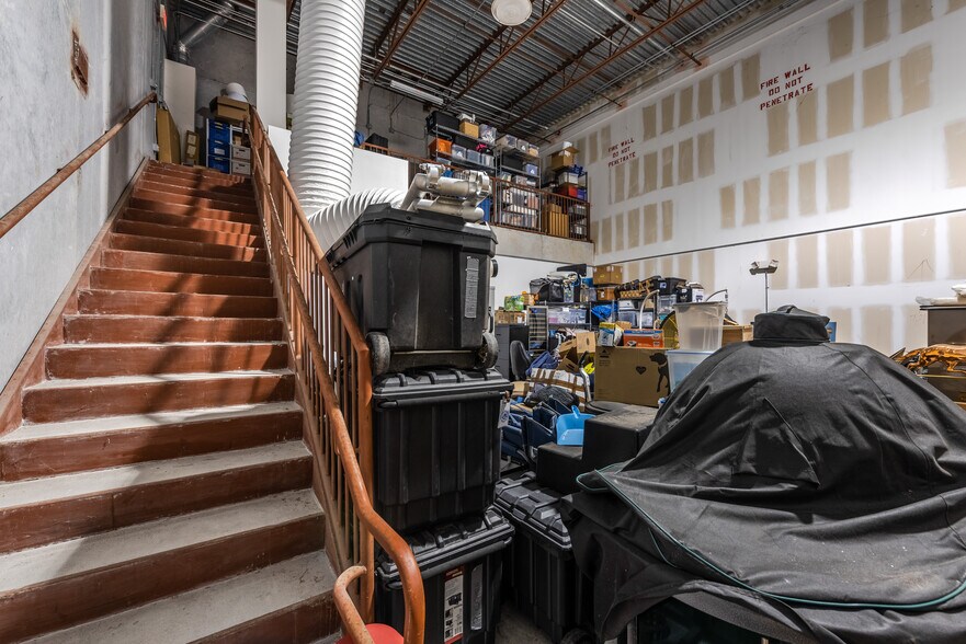 More Photos Of 9150 Belvedere Rd, Royal Palm Beach Warehouse For Lease