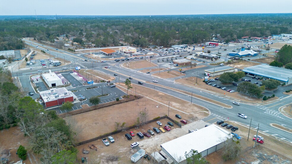 More Photos Of 762 Veterans Pky, Hinesville Restaurant For Sale