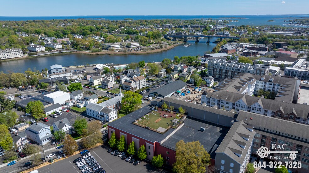 More Photos Of 606-612 West Ave, Norwalk Office For Lease