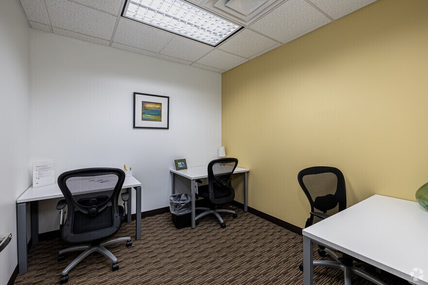 More Photos Of 175 Capital Blvd, Rocky Hill Coworking Space