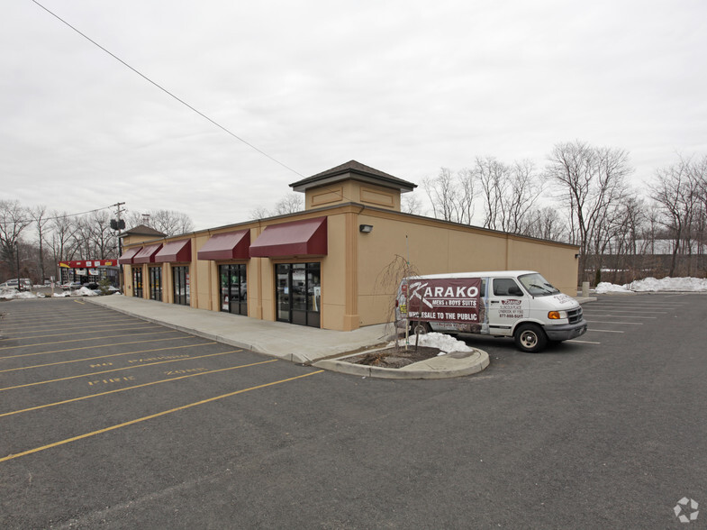 Primary Photo Of 414 Rt 59, Monsey Freestanding For Lease