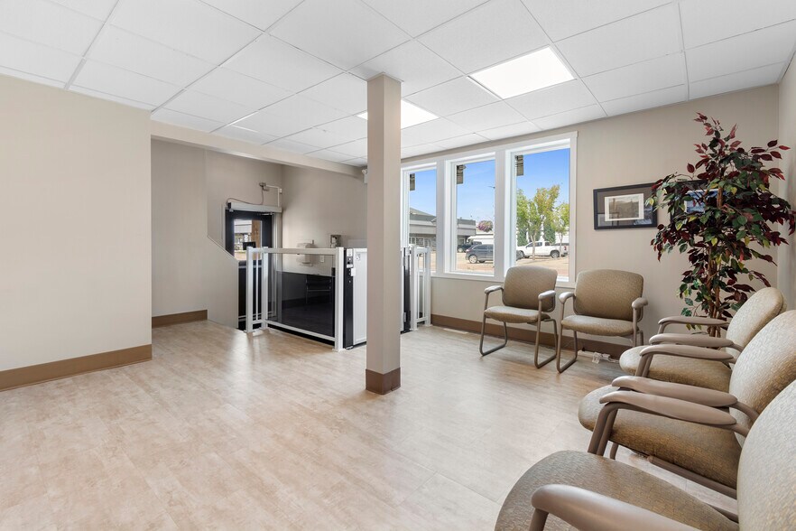 More Photos Of 9801 97 Av, Grande Prairie Office For Sale