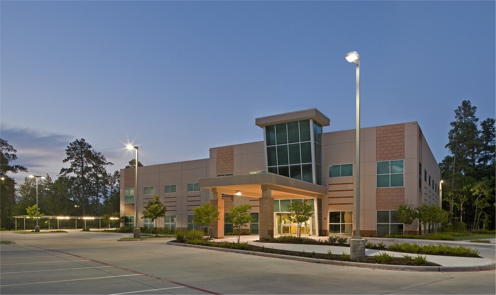 Primary Photo Of 1111 Medical Plaza Dr, The Woodlands Medical For Lease