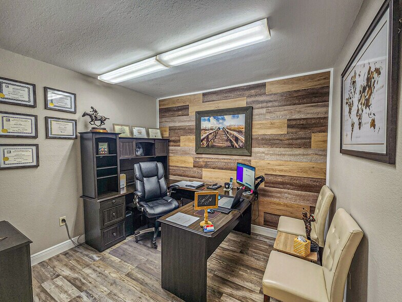 More Photos Of 4925 SE Abshier Blvd, Belleview Medical For Sale