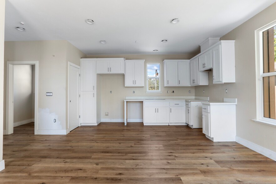 More Photos Of , Sacramento Unknown For Sale