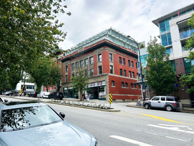 More Photos Of 88 Lonsdale Ave, North Vancouver Office For Lease
