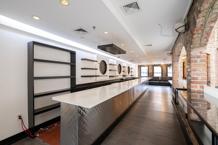 More Photos Of 644 H St NE, Washington Storefront Retail Office For Lease