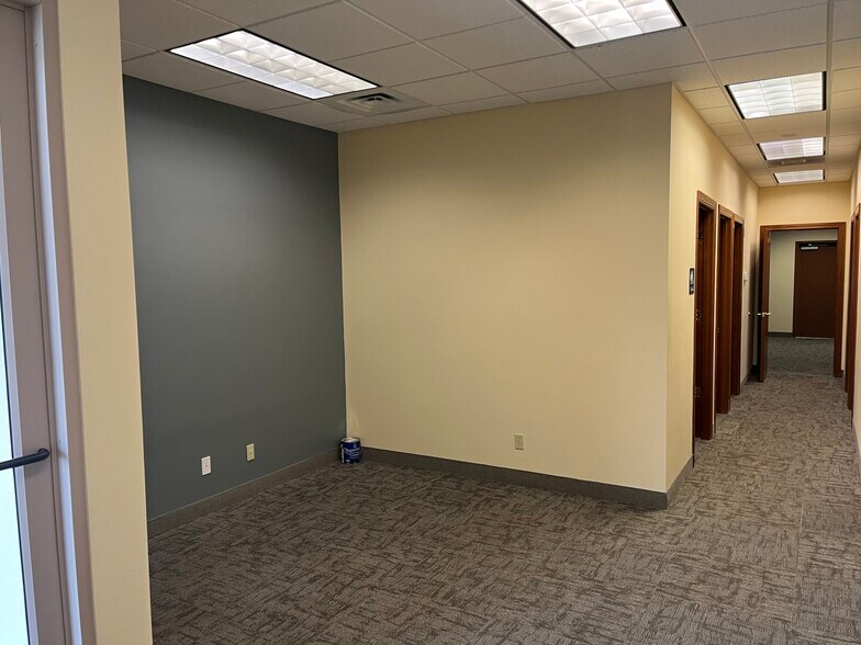 More Photos Of 4206 W 24th Ave, Kennewick Loft Creative Space For Lease