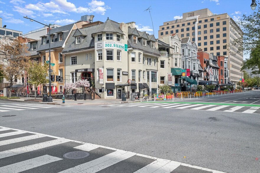 More Photos Of 1823 M St NW, Washington Bar For Sale