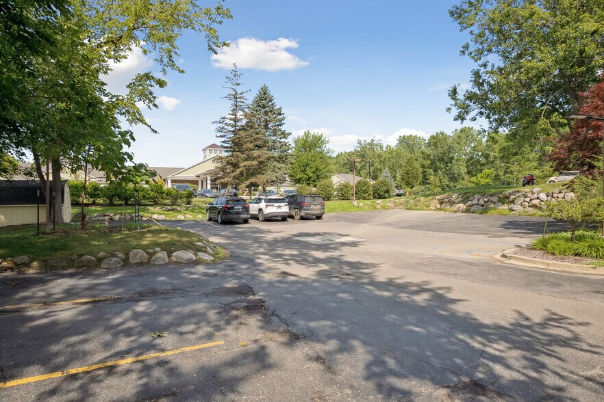 More Photos Of 1181 N Milford Rd, Milford Medical For Lease