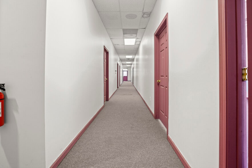 More Photos Of 107 S Main St, Almont Restaurant For Sale