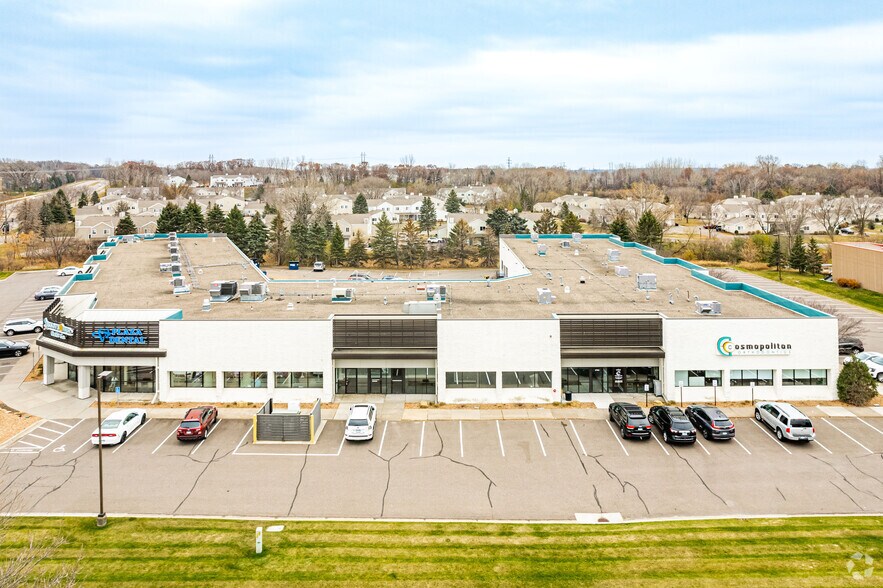 More Photos Of 17741-17823 Kenwood Trl, Lakeville General Retail For Lease