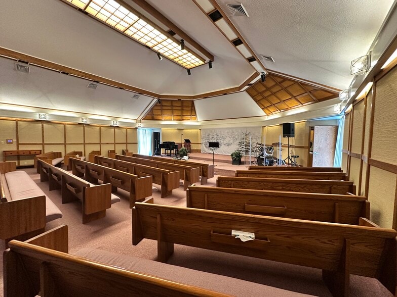 More Photos Of 2460 Baldwin st, Sturgis Religious Facility For Sale