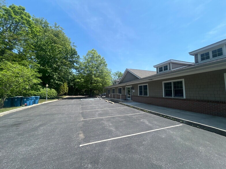 More Photos Of 306 Kings Hwy, Cherry Hill Office For Sale