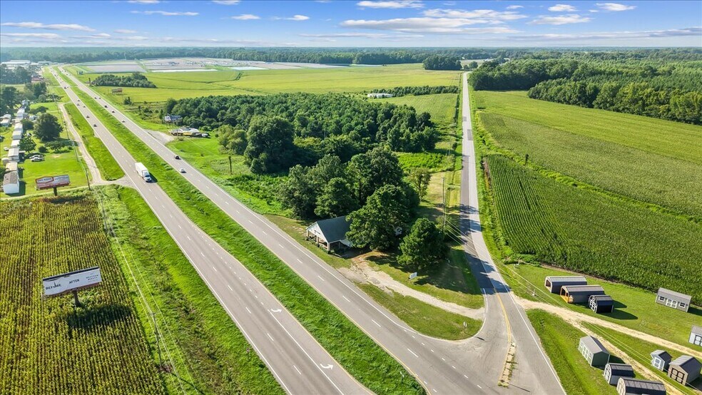 More Photos Of 6640 US Highway 70 W, La Grange Flex For Sale