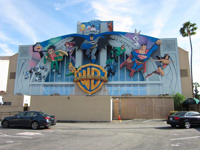 More Photos Of 130-140 N San Fernando Blvd, Burbank Storefront For Sale