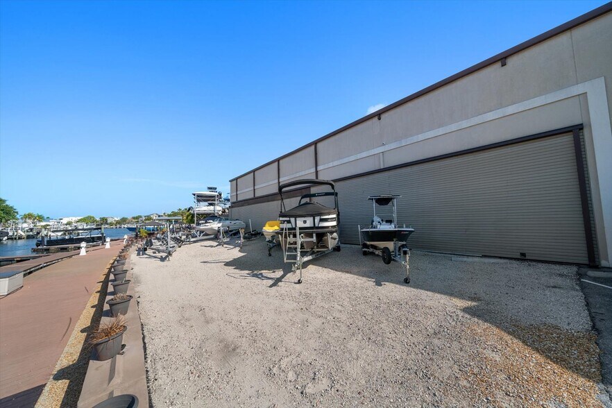 More Photos Of 2400 Bayshore Blvd, Dunedin Marina For Sale