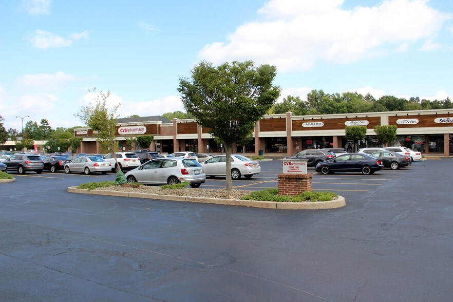 More Photos Of 272-300 S Main St, New City Storefront For Lease