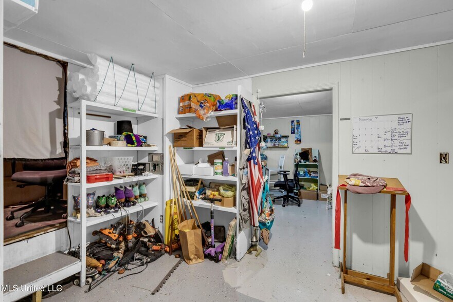 More Photos Of 6238 MS-198, Lucedale Specialty For Sale