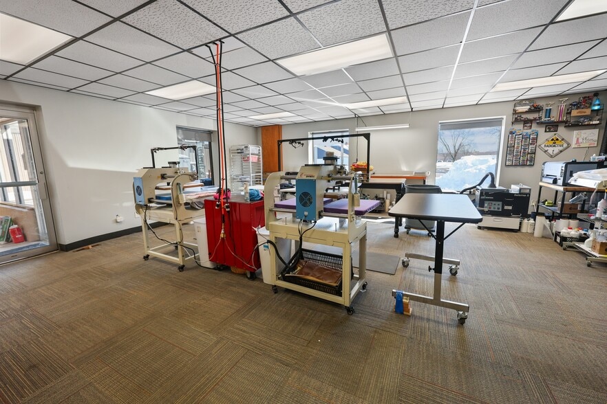 More Photos Of 20 S 32nd Ave S, Saint Cloud Office For Sale