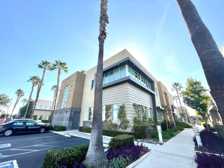 More Photos Of 14728 Pipeline Ave, Chino Hills Office For Lease