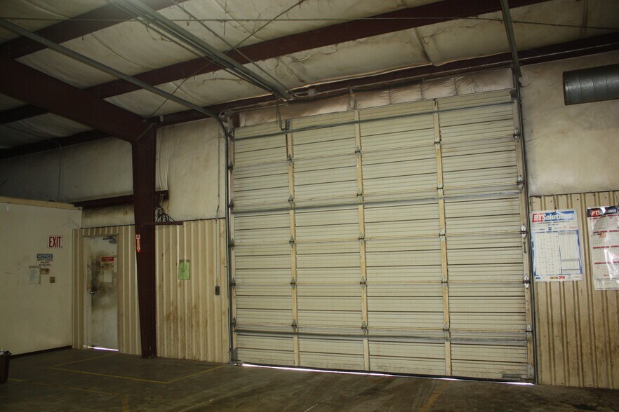 More Photos Of 19111 Fm 362 Rd, Waller Manufacturing For Sale