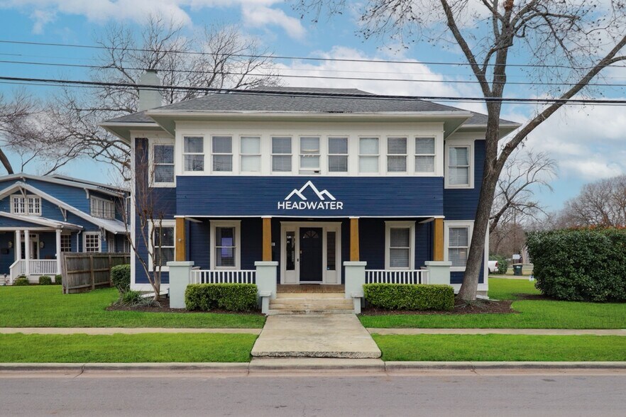 Primary Photo Of 1102 S Rock St, Georgetown Office Residential For Lease