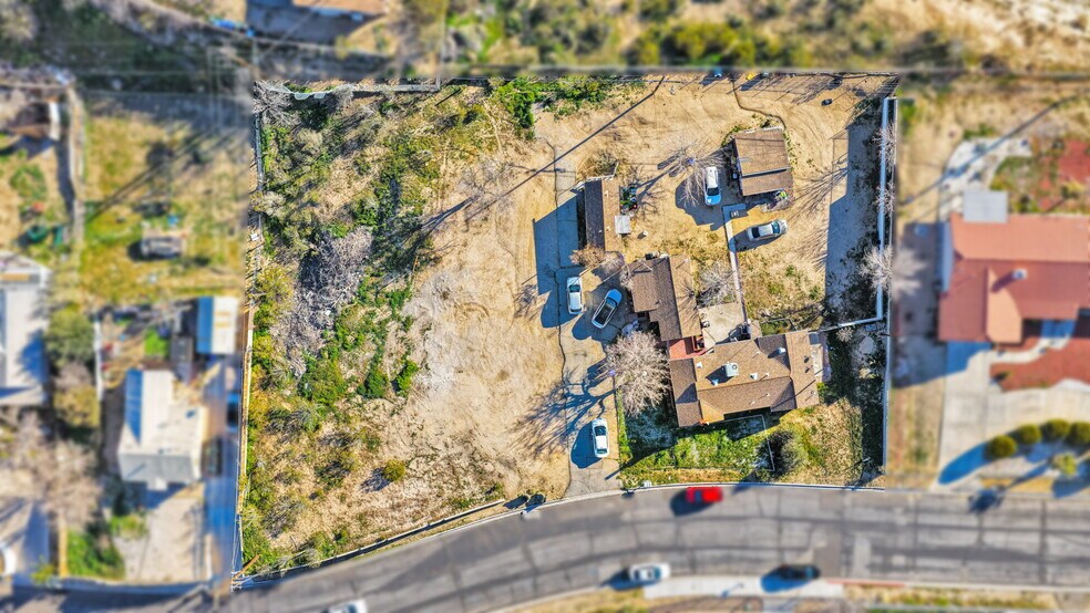 More Photos Of 16745 Yucca Ave, Victorville Multifamily For Sale