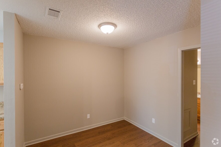 More Photos Of 225 Keightly Dr, Little Rock Apartments For Sale