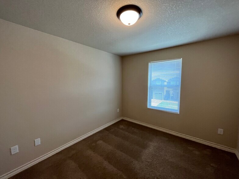 More Photos Of 6414 Luglio Ln, San Antonio Apartments For Sale