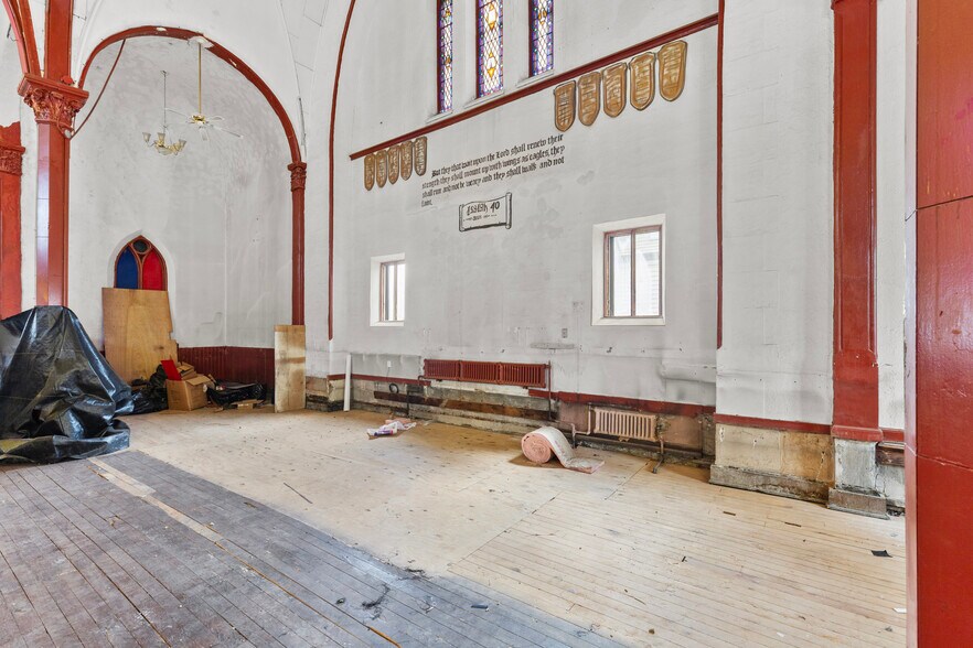 More Photos Of 140 W Garfield Ave, Milwaukee Religious Facility For Sale