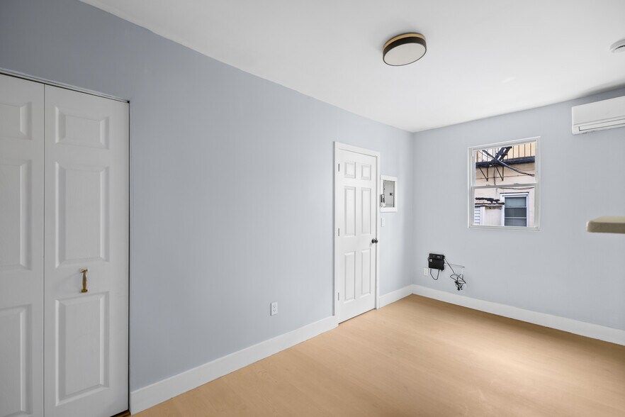 More Photos Of 386 Palisade Ave, Jersey City Apartments For Sale