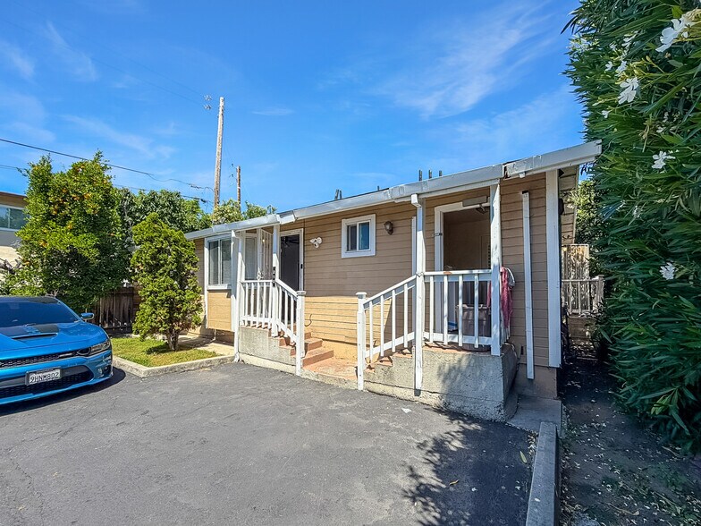 More Photos Of 204 Sunset Blvd, Hayward Apartments For Sale