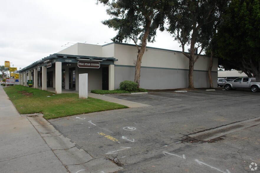 More Photos Of 13128-13140 Telegraph Rd, Santa Fe Springs Warehouse For Lease