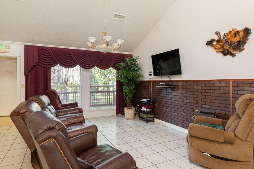 More Photos Of 1234 Ask Street, Willis Continuing Care Retirement Community For Sale