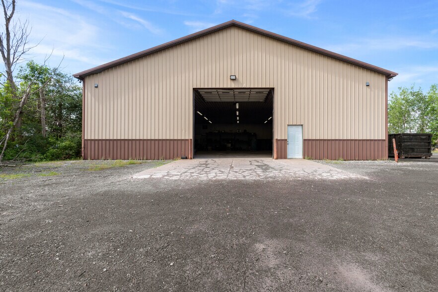 More Photos Of 751 County Route 37, Central Square Warehouse For Lease
