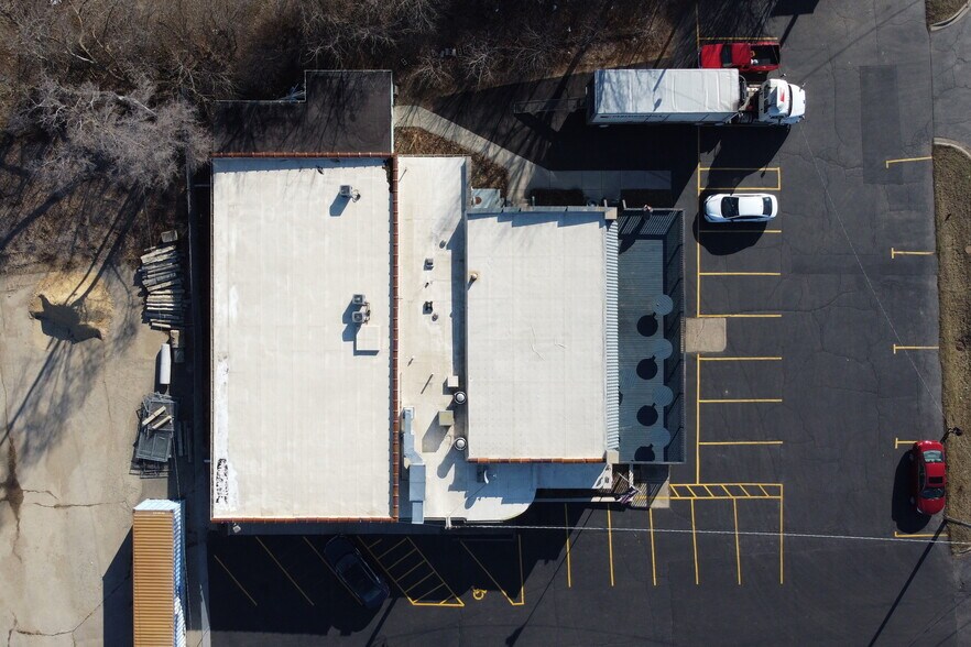 More Photos Of 2816 Route 120, Mchenry Restaurant For Sale