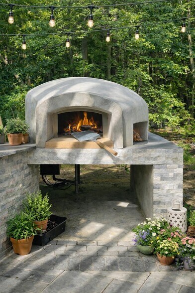 More Photos Of 160 Pawtucket Blvd, Tyngsborough Hotel For Sale