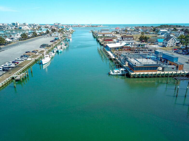 More Photos Of 12907 Harbor Rd, Ocean City Marina For Sale