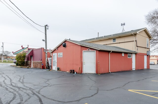 More Photos Of 1044 E 9th St, Lockport Restaurant For Sale