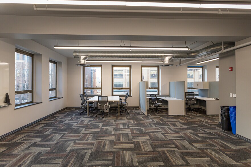 More Photos Of 21 3rd St N, Great Falls Loft Creative Space For Lease