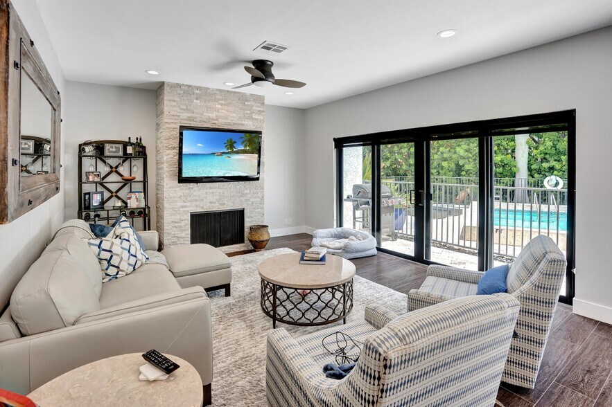 More Photos Of 1121 Bel Air Dr, Highland Beach Apartments For Sale