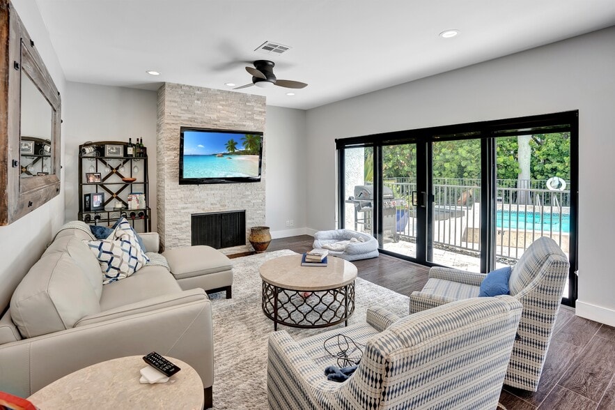 More Photos Of 1121 Bel Air Dr, Highland Beach Apartments For Sale